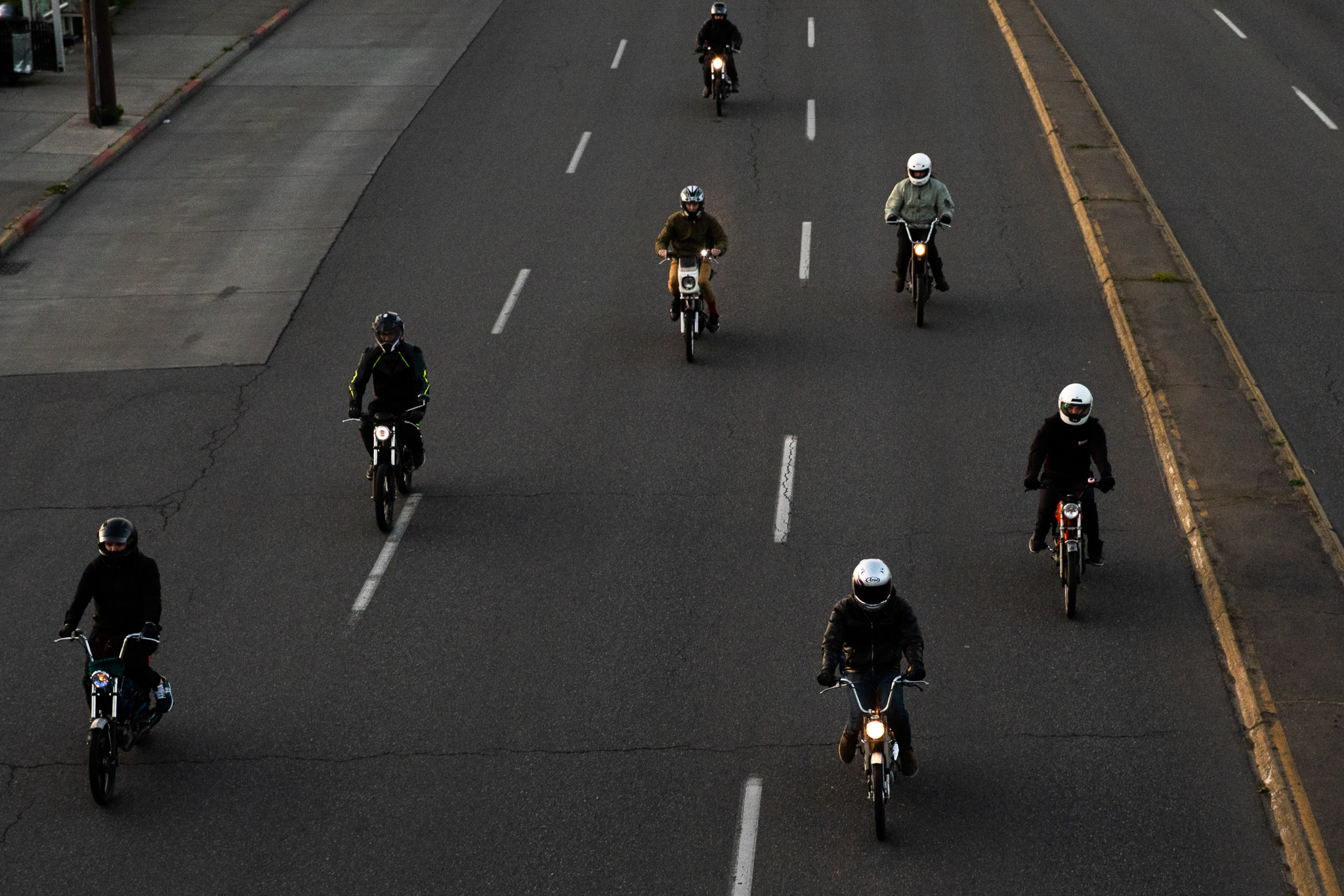 motorcyclists ride 6 feet apart