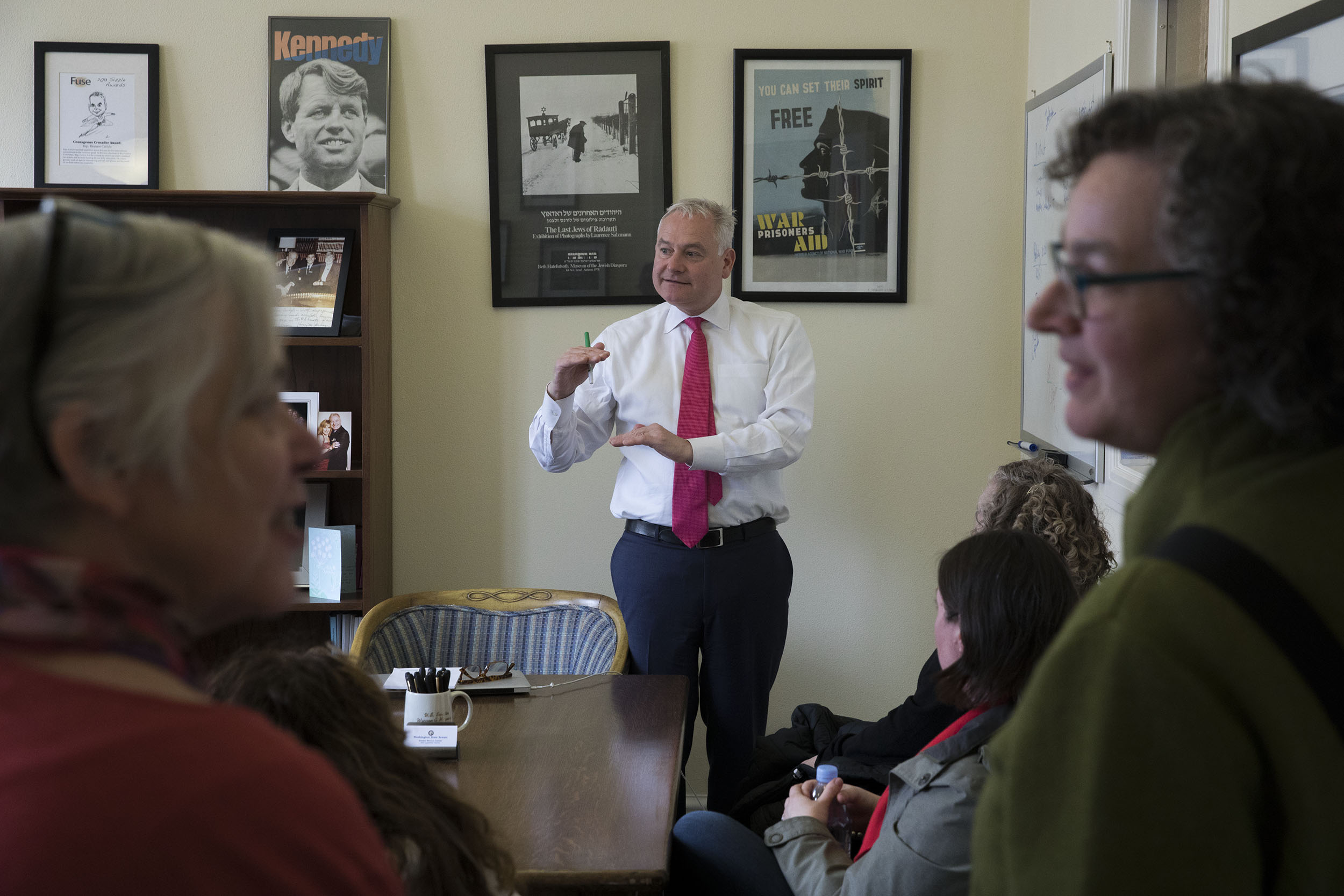 Sen. Reuven Carlyle  speaks with Seattle Public Schools librarians in Olympia, April 2, 2019. (Photo by Matt M. McKnight/Crosscut) 