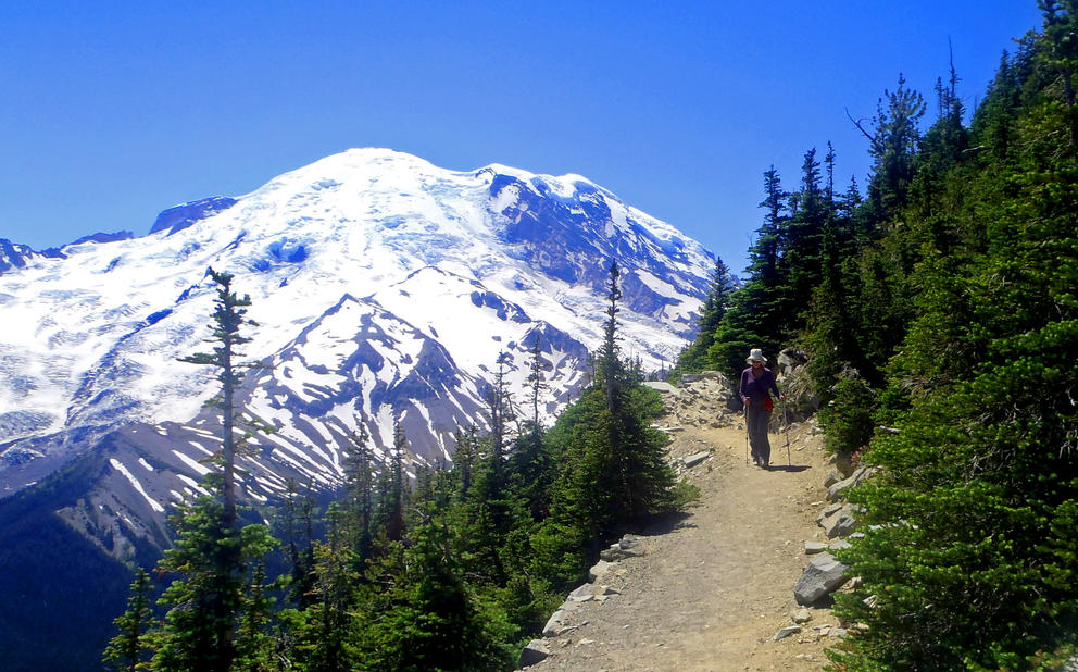 Mount Rainier sunrise