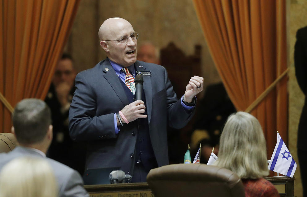 A picture of Washington state Rep. Brad Klippert speaking at the Legislature.