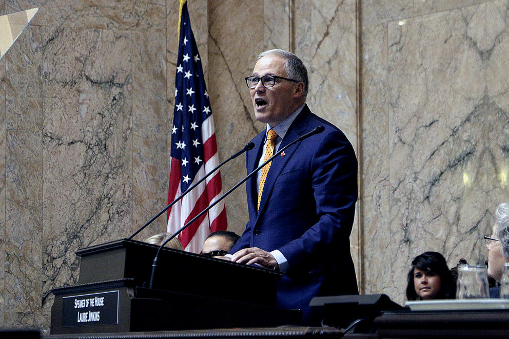 Gov. Inslee speaks in the House chamber