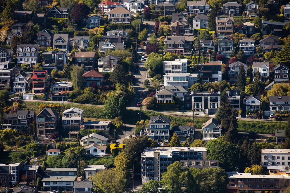 homes and apartments in the Queen Anne neighborhood