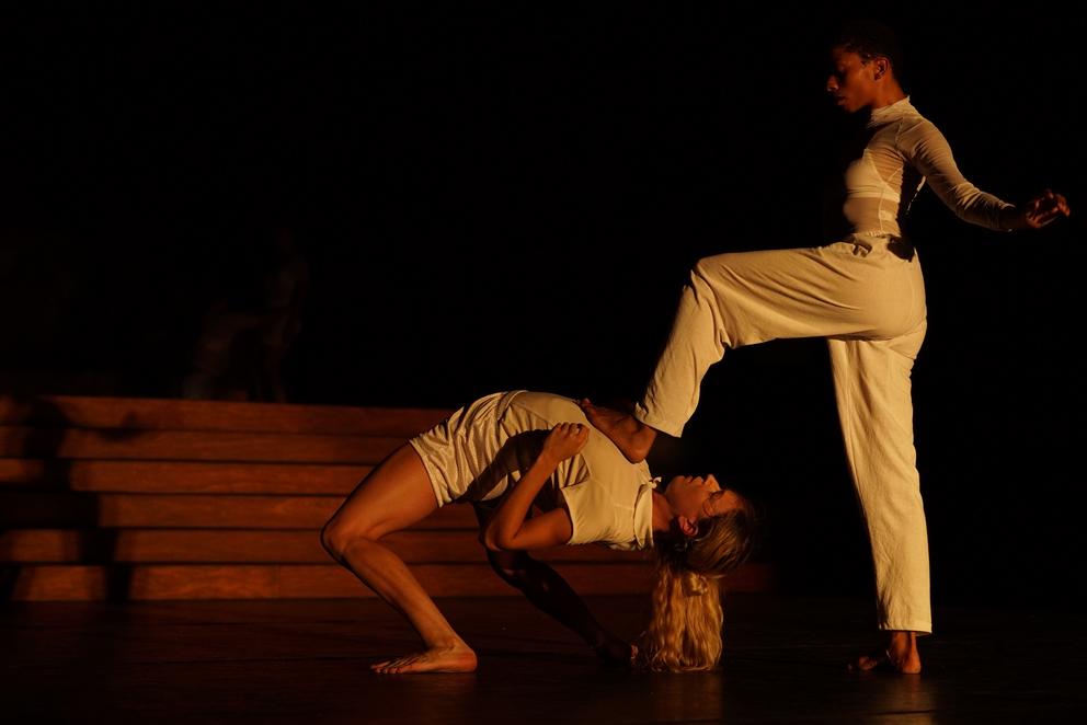 Szalt dance company