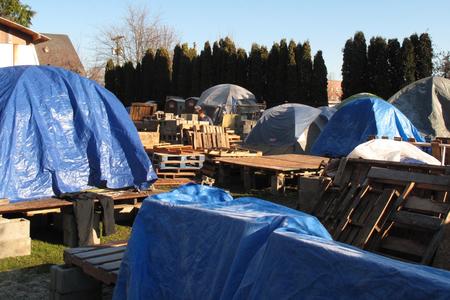 Homeless camp tarps (1)