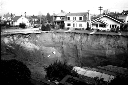 great ravenna sinkhole